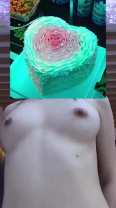 调教母狗之虐奶，打一声脚一声霸霸，有完整版主页，门槛99